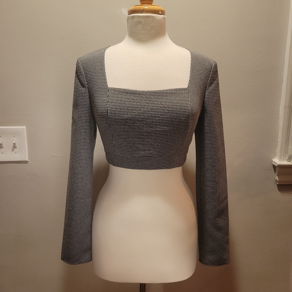 WAYF Mini Houndstooth Crop Top, Gray